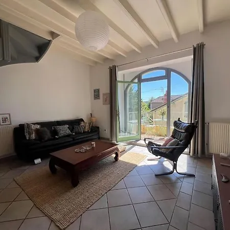 Appartement Au Calme 10mn A Pied De La *
